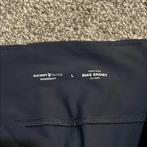 Old Navy Women's Navy Bike Shorts - Picture 2 of 2